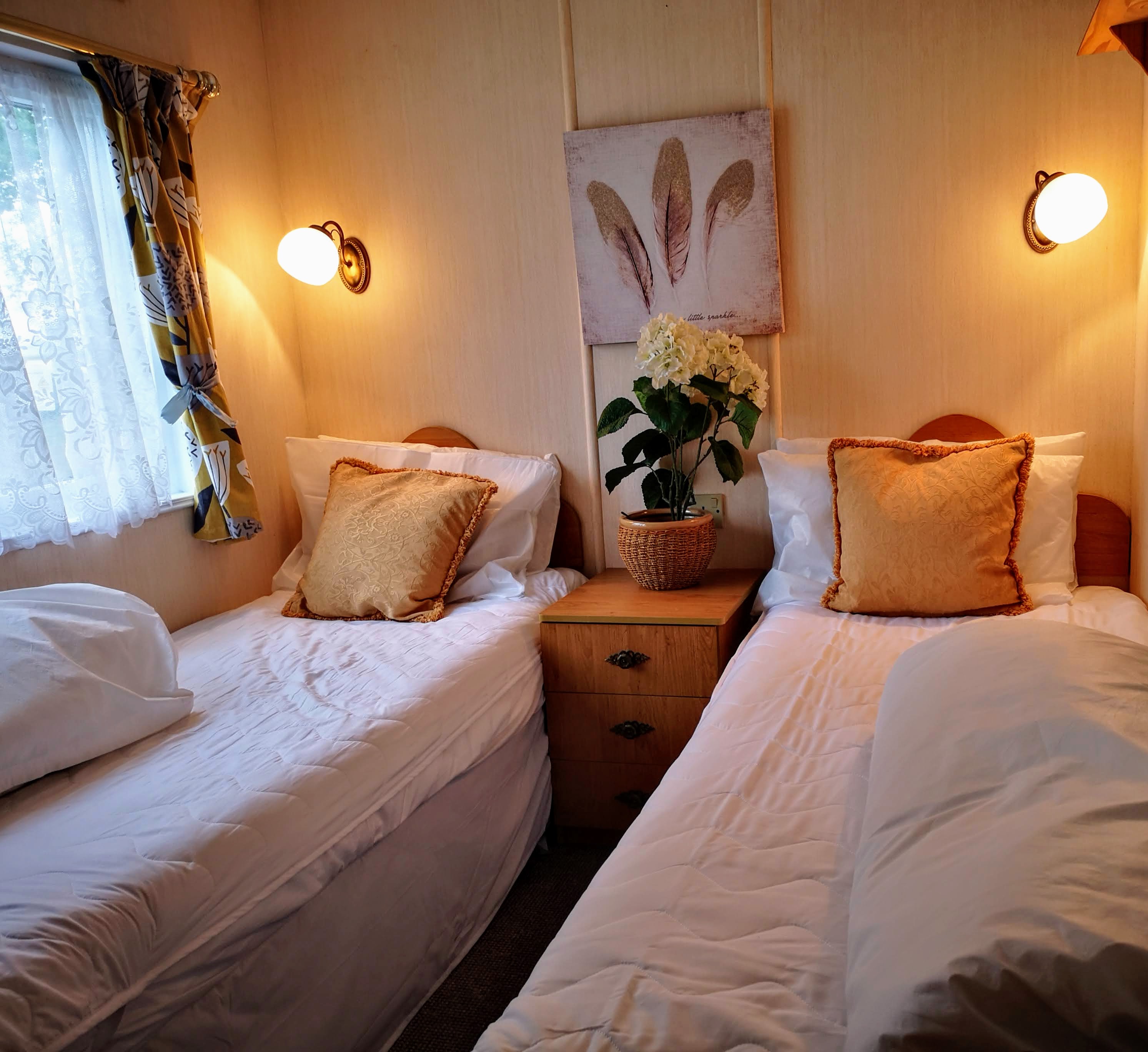 Lodge twin room